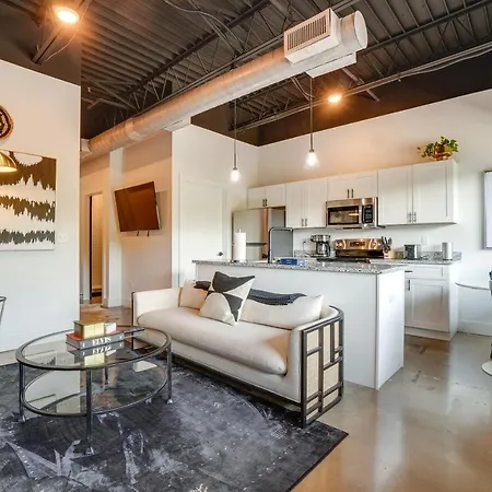Modern Nashville Studio About 5 Mi To Downtown!